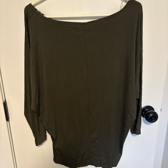 Mahina Olive Green Tunic Top - Picture 4 of 4